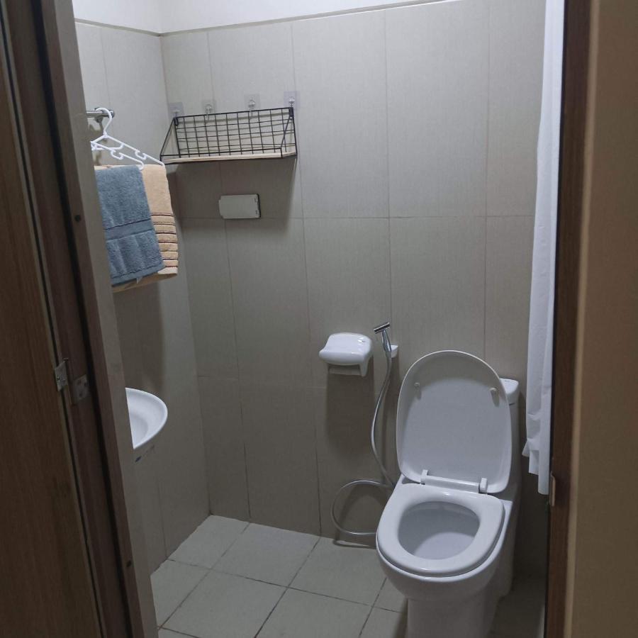 Breeze Residences - 1Br Unit With Balcony -Top Floor Manila Exteriör bild